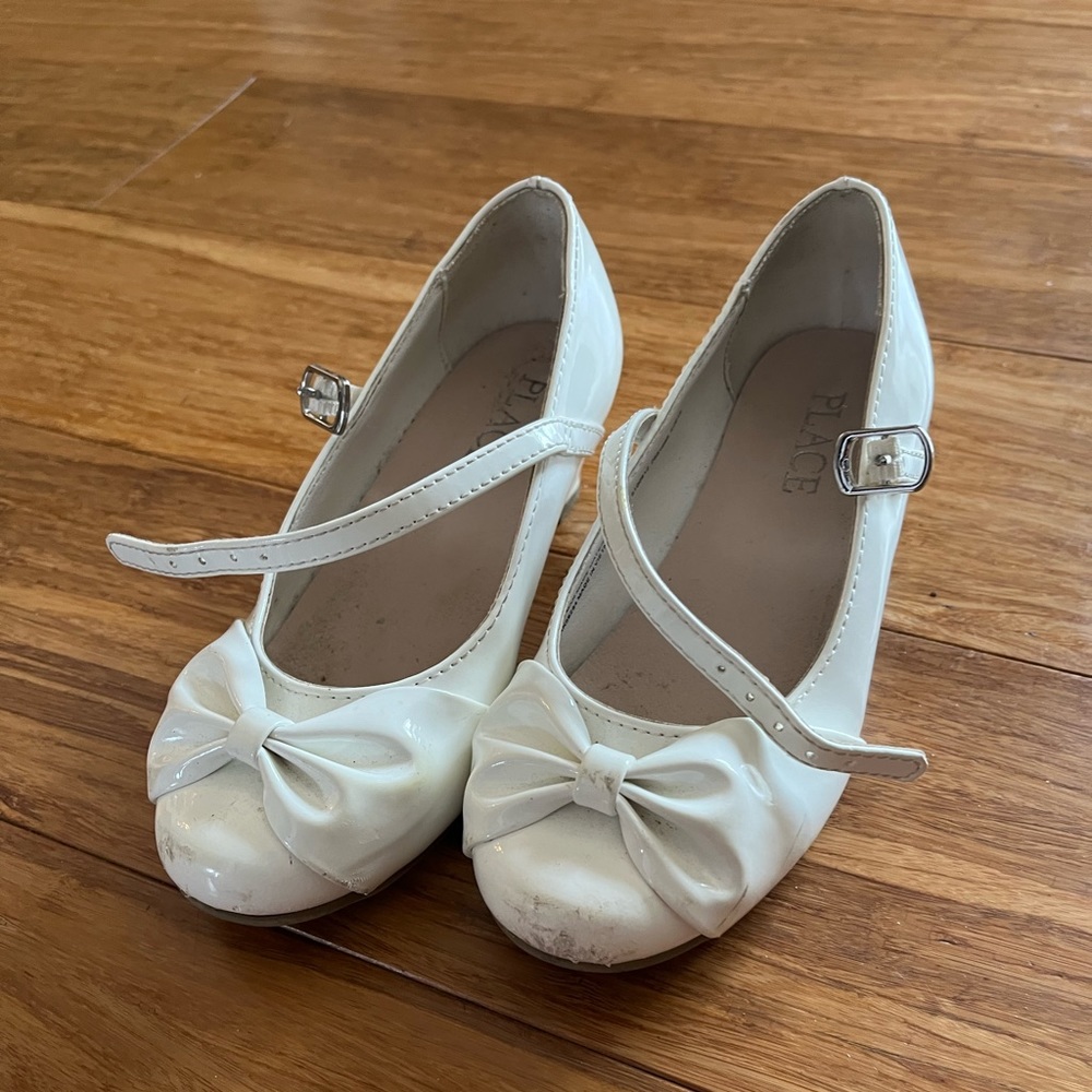 Girls White Dress Shoes